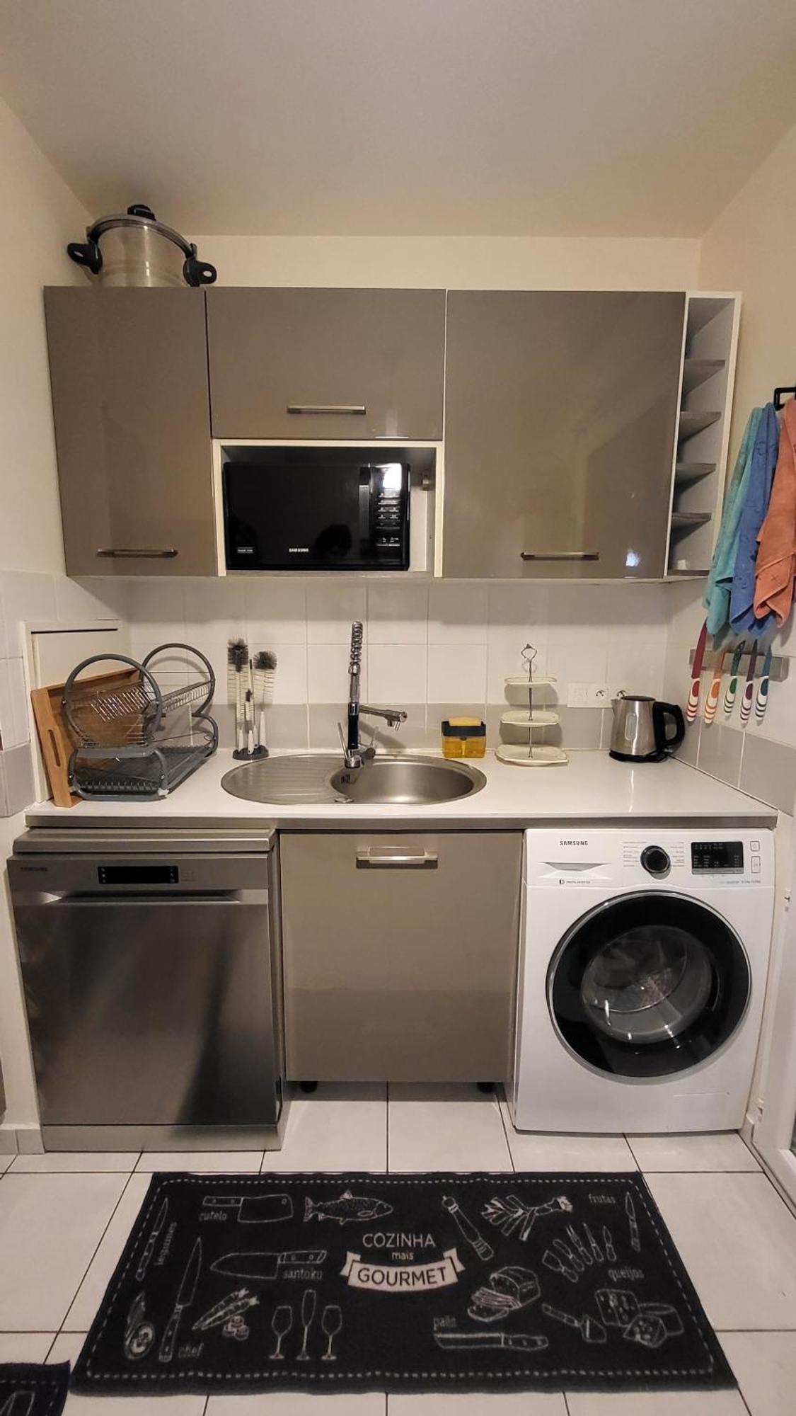 Home Sweet Home Saint-Denis  Luaran gambar